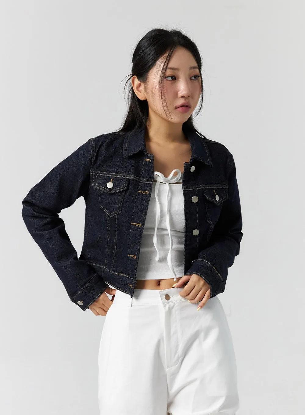 Buttoned Pocket Denim Jacket CS302