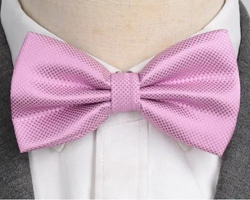 Classy Men Lavender Deluxe Pre-Tied Bow Tie