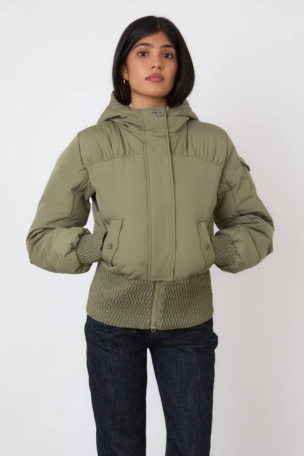 The Sandy Puffer, Khaki